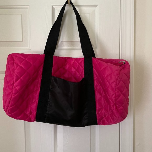 Small/Medium Size Pink/Black Duffle Bag, Great Condition, Pre-Owned - Picture 1 of 5